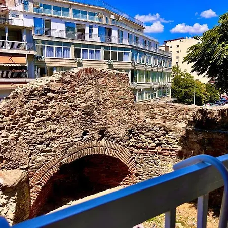 Kona's Thessaloniki